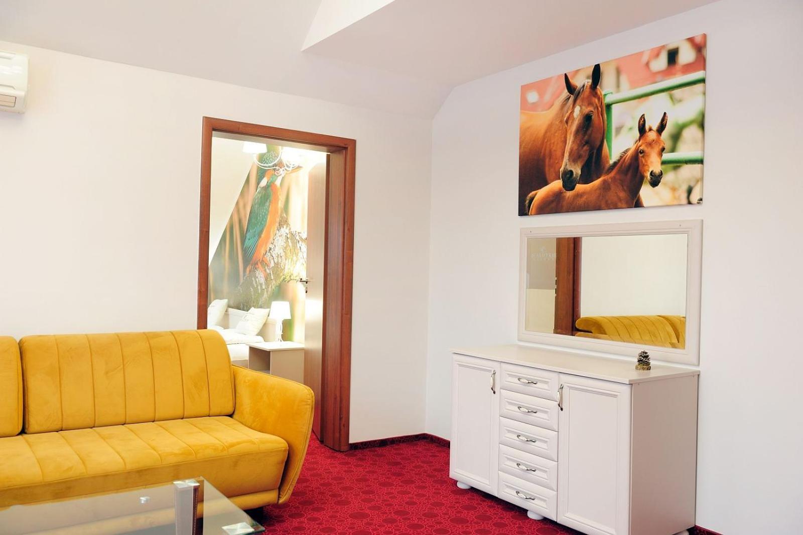ראדומסק Malutkie Resort מראה חיצוני תמונה